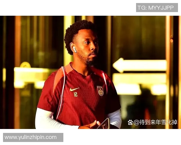 足球最新动态:转会窗口关闭前的最后交易 足球最新动态:转会窗口关闭前的最后交易